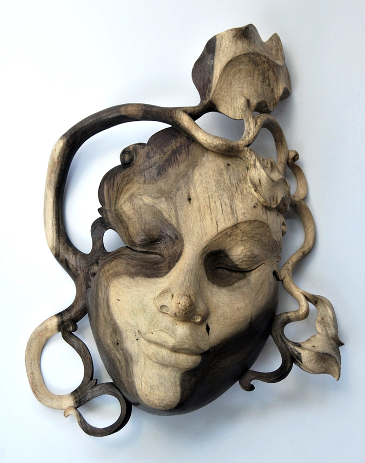 MASCHERA LADY CON RADICI E FOGLIE CM 29X15 - Image 23