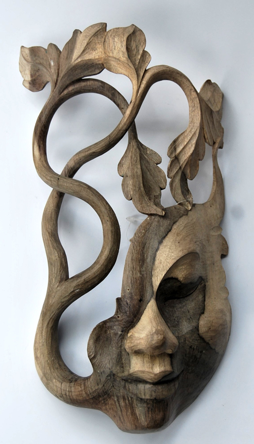 MASCHERA LADY CON RADICI E FOGLIE CM 29X15 - Image 35