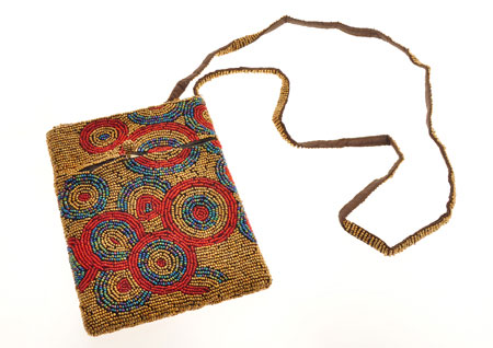 PORTAPASSAPORTO CON PERLINE CERCHI ETNICI CM 19X14,5 - Image 5