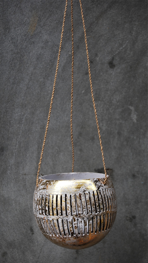 LANTERNA PORTACANDELE IN NOCE DI COCCO MOTIVO CON SOLI - Image 9