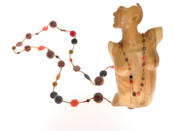 COLLANE LUNGHE CON PALLINE E VETRO