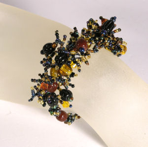 BRACCIALI CORALLO CON PERLE IN VETRO - Image 6