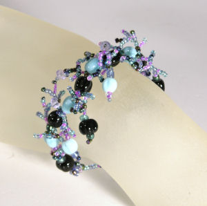 BRACCIALI CORALLO CON PERLE IN VETRO - Image 7