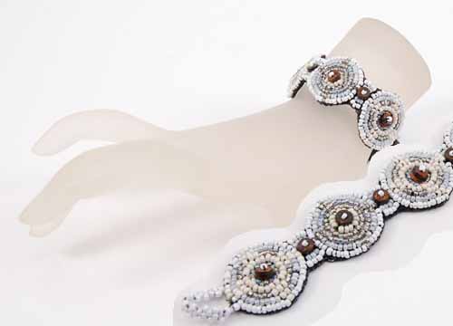 BRACCIALI APERTI PERLINE 5 BOTTONI - Image 10