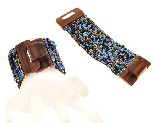 BRACCIALI ELASTICI PERLINE E FIBBIA IN LEGNO - Image 17