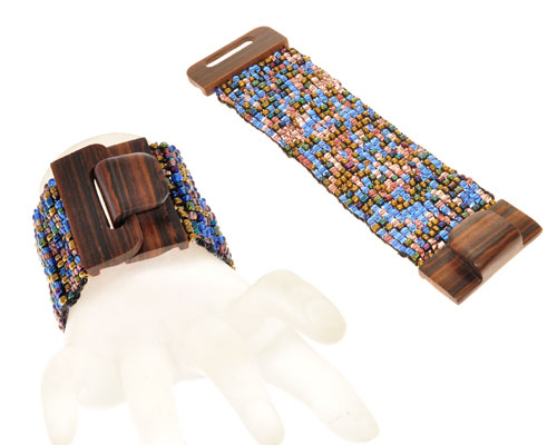 BRACCIALI ELASTICI PERLINE E FIBBIA IN LEGNO - Image 18