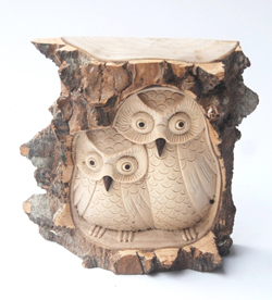 GUFO SU MEZZO TRONCO IN LEGNO CROCODILE CM 15