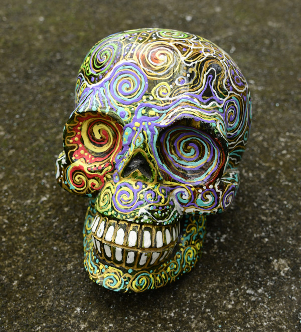 SCULTURA TESCHIO IN LEGNO DI ALBESIA DIPINTO CM 20 CIRCA - Image 12