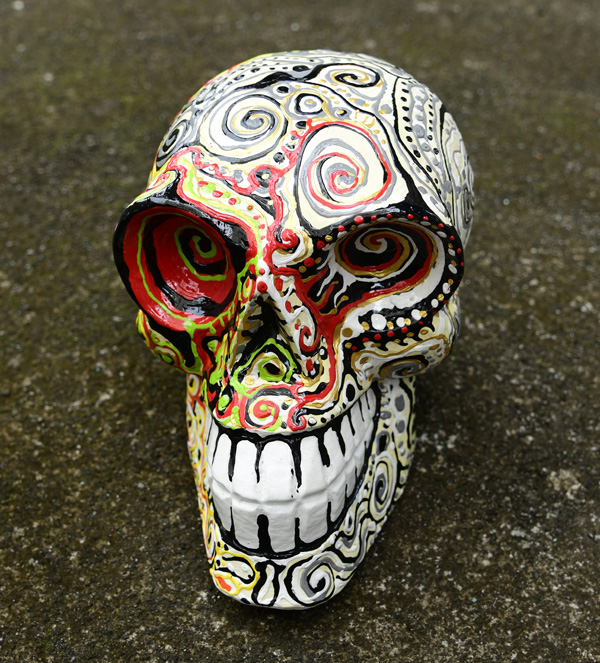 SCULTURA TESCHIO IN LEGNO DI ALBESIA DIPINTO CM 20 CIRCA - Image 14