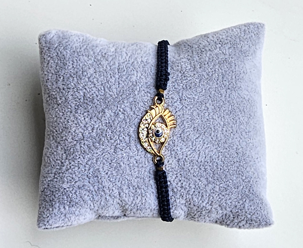 BRACCIALE TEMALI IN MACRAME CON CHARM OCCHIO BLU GOLD PLATED E ZIRCONI BIANCHI - Image 2