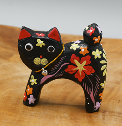 GATTO INARCATO DI LATO IN LEGNO DIPINTO A FIORI CM 8