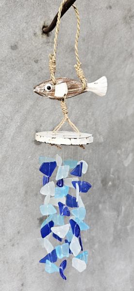 WIND CHIMES DA APPENDERE REALIZZATO IN LEGNO DIPINTO A MANO E VETRO RECICLATO CM 30 CIRCA CON PESCIOLINO - Image 8